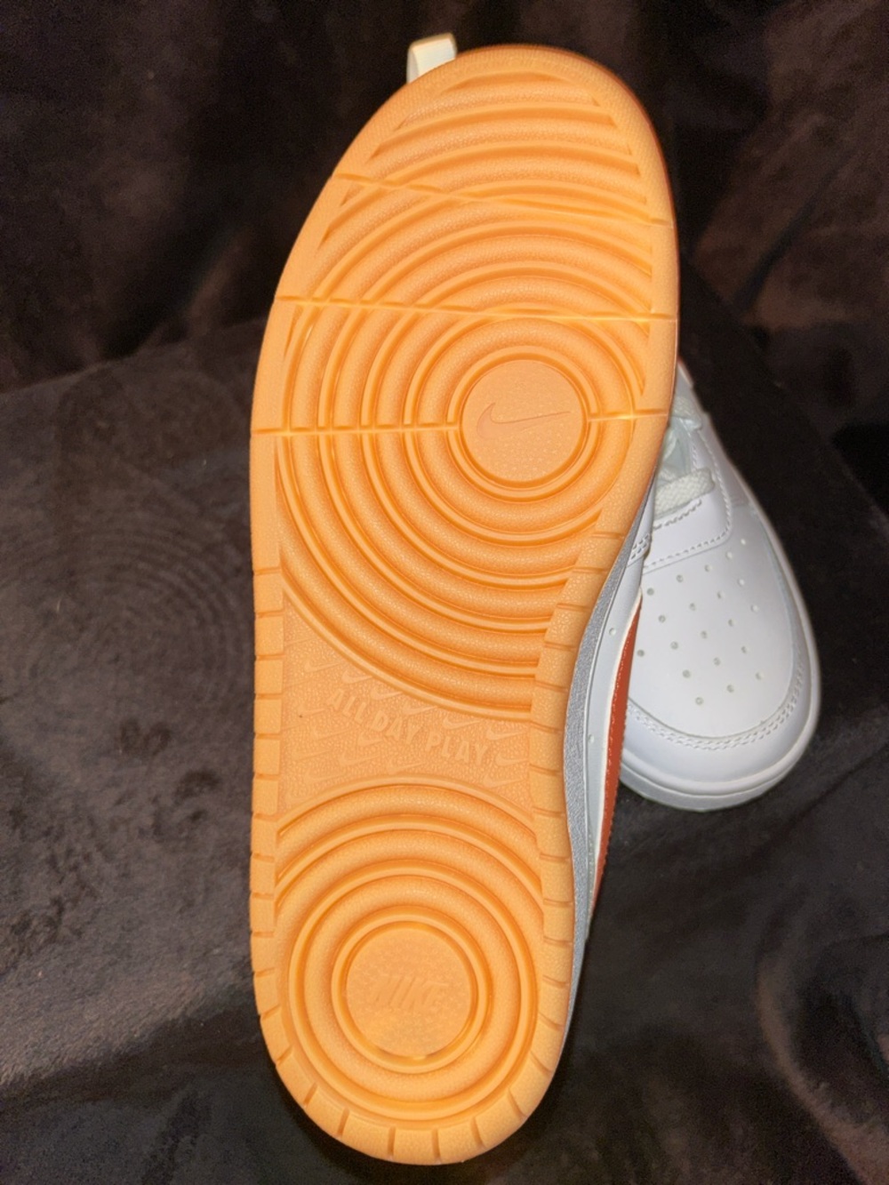 Nike White Low-Top Sneakers with Orange Swoosh - Picture 2 of 4